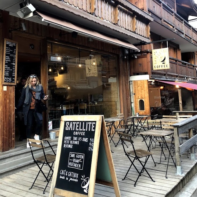 Satellite Cafe